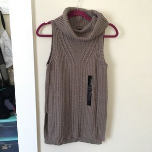 Banana Republic Sleeveless Sweater- new with tags